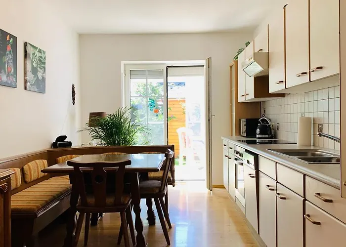 Apartment Bernhard Schmidt-gasse