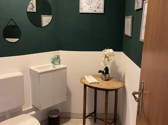 Bernhard Schmidt-gasse Apartment